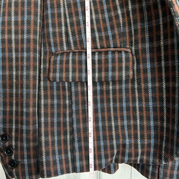 Plaid Women's Jacket with Removable Hoodie - Picture 13 of 14